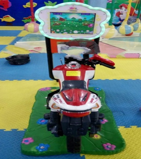 Máy nhún đua xe máy trẻ em.  